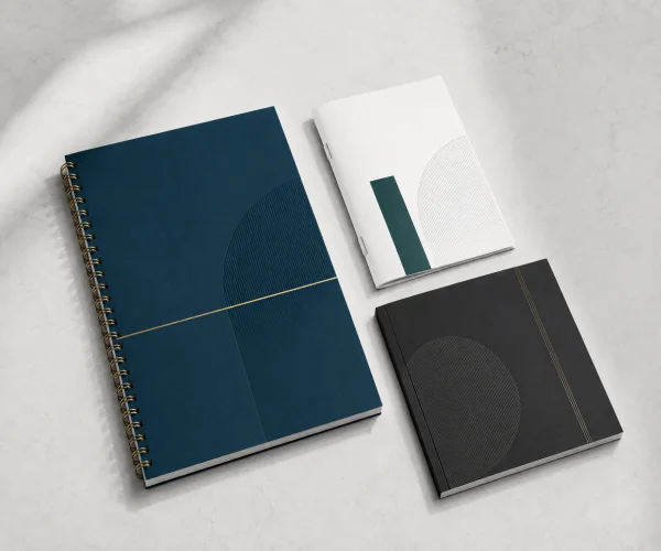 Stampa opuscoli personalizzati a Roma da GUUG: cataloghi, manuali, brochure rilegate
